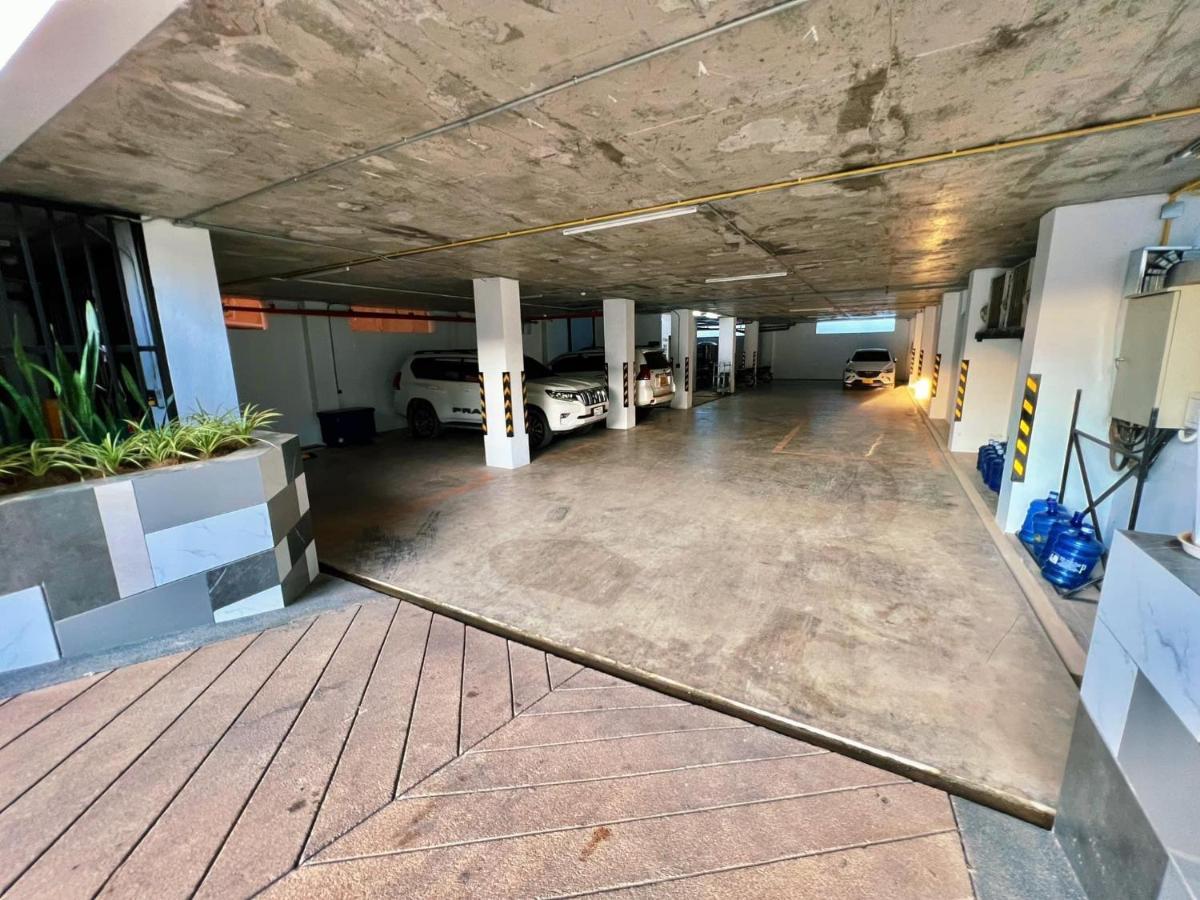 M&M Hotel Vang Vieng Zewnętrze zdjęcie