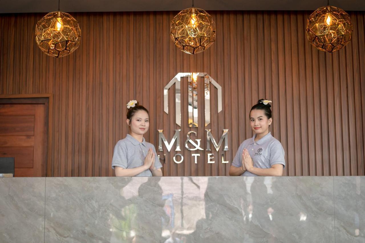 M&M Hotel Vang Vieng Zewnętrze zdjęcie