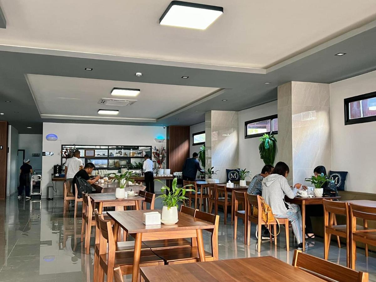 M&M Hotel Vang Vieng Zewnętrze zdjęcie